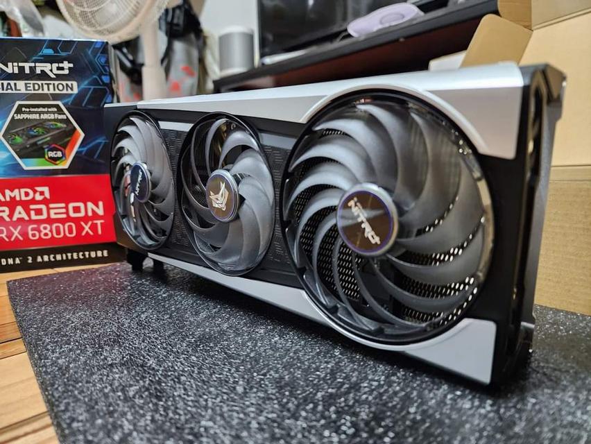 NITRO+ AMD Radeon RX 6800XT SE Spacial Edition 1