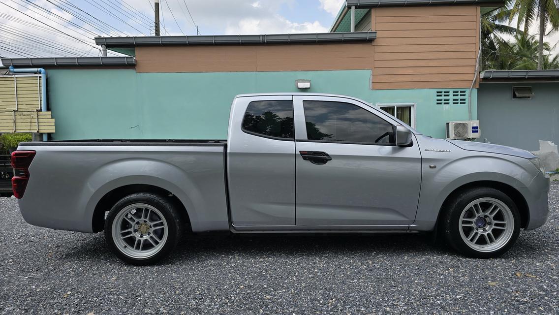 isuzu d-max 1.9 2022 รูปที่ 4