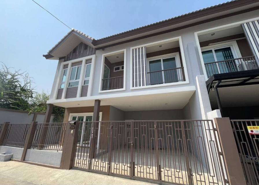 บ้านแฝด 50.4ตร.วา หมู่บ้านสุขนิเวศน์ 7 ประชาอุทิศ 75-สุขสวัสดิ์ 66 **บ้านใหม่ไม่เคยเข้าอยู่** 5
