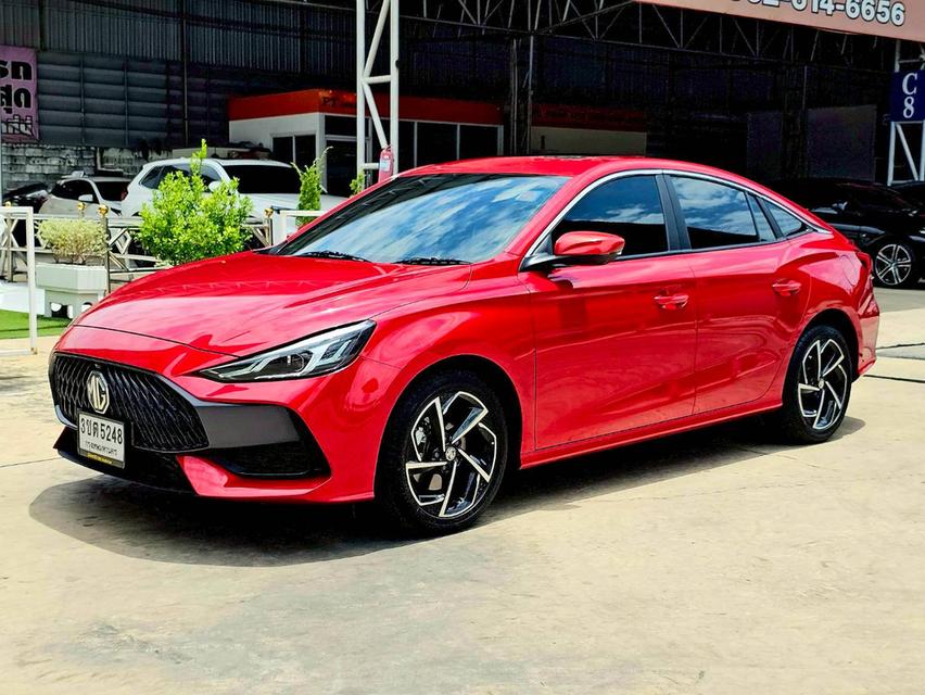 รหัสรถ SEZ5248 MG 5 1.5 D+ Sunroof เกียร์ ออโต้ เบนซิน สี แดง ปี 2022