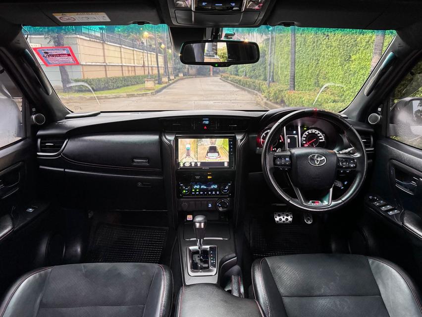 (แจ้งรหัสรถ AVA7357) 💥⭐️ Toyota Fortuner 2.8 GR Sport AT 4WD Black Top ปี 2022 รูปที่ 9
