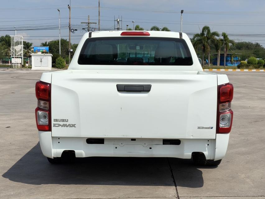 กะบะสวยๆเอาใจสายซิ่ง Allnew Dmax รูปที่ 9