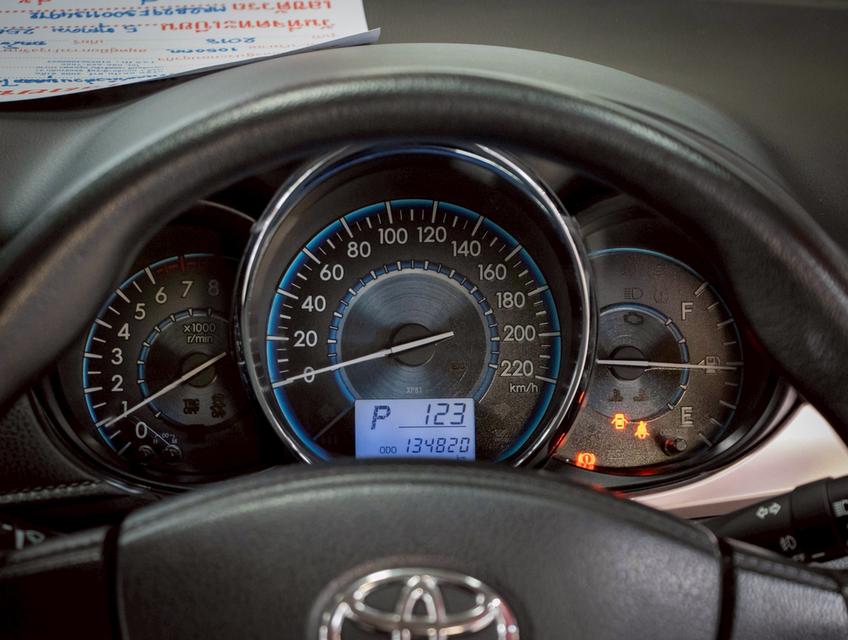 TOYOTA VIOS 1.5 E ปี 2018  8