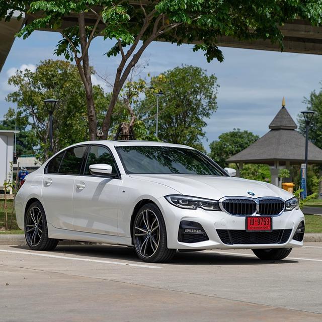 BMW 330e M Sport โฉม G20 ปี 2020 จด 24 รหัส 12AT9753 2