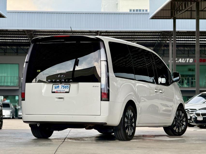 Hyundai Staria 2.2 Premium Sunroof ปี 2023 รุ่นท็อปสุด 5