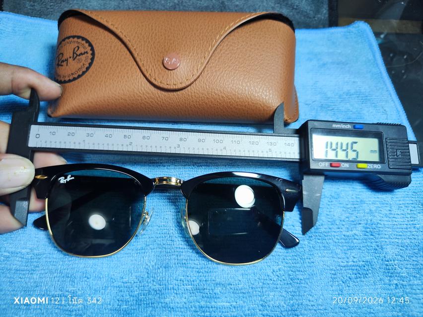 RayBan Clubmaster Classic รหัสรุ่นRB3016 รหัสสีW0316(กรอบสีดำ-ทอง/เลนส์กระจกสีเขียวG-15 ผลิตในยุคปัจจุบัน(ยุค Luxottica Italy) รูปที่ 15