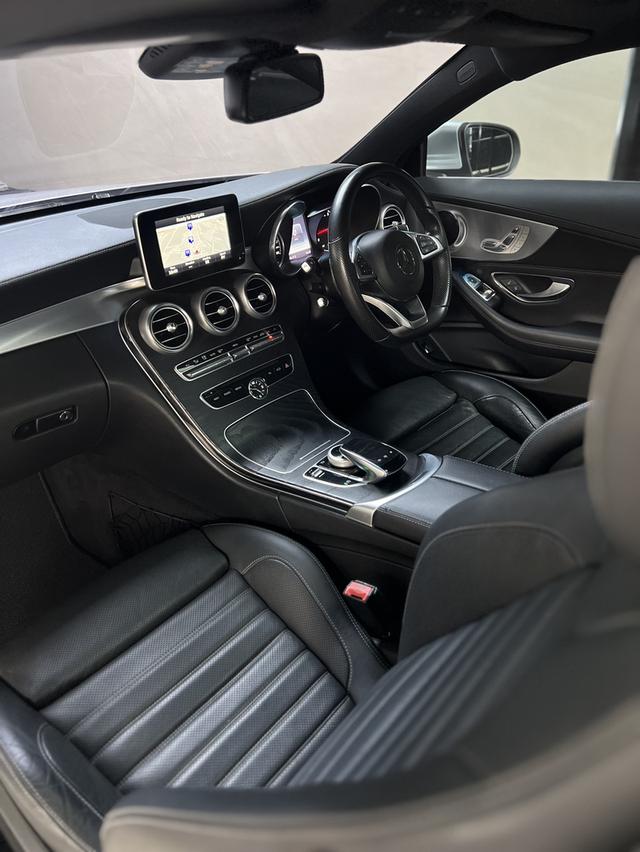 Benz C250 AMG Dynamic Coupe 6
