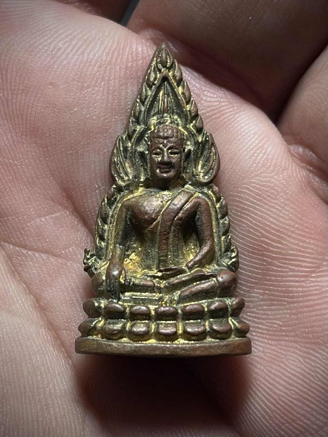พระพุทธชินราช เสาร์ห้า พิมพ์เทวดา วัดพระศรีรัตนมหาธาตุ พิษณุโลก  พระสภาพสวยสมบูรณ์ พร้อมกล่อง พระพุทธชินราช รุ่นอินโดจีน (ย้อนยุค) เสาร์5 พิมพ์เทวดา อ