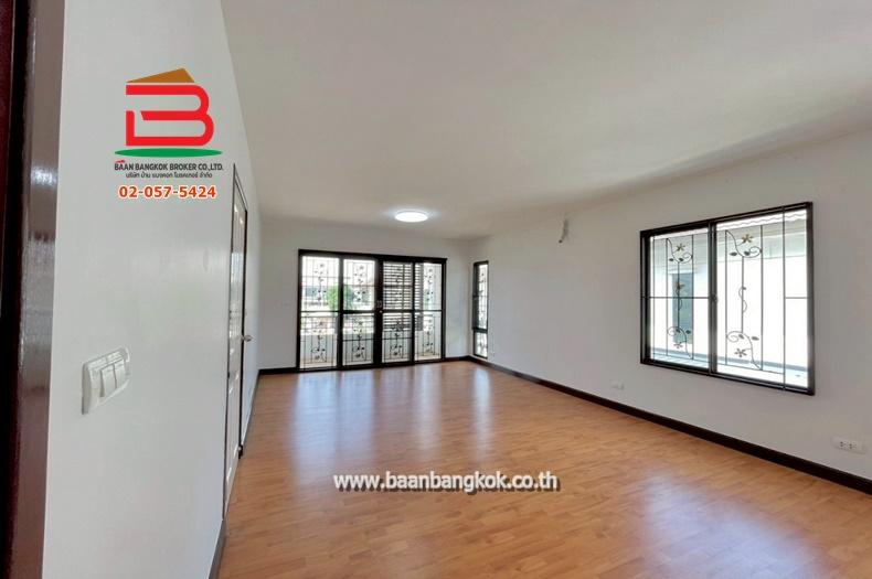 บ้านเดี่ยว หมู่บ้าน พฤกษาวิลเลจ 21 (ดีไลท์) ลำลูกกา คลอง4 เนื้อที่ 50.3 ตรว. ถนนลำลูกกา ตำบลลาดสวาย อำเภอลำลูกกา จังหวัดปทุมธานี 7