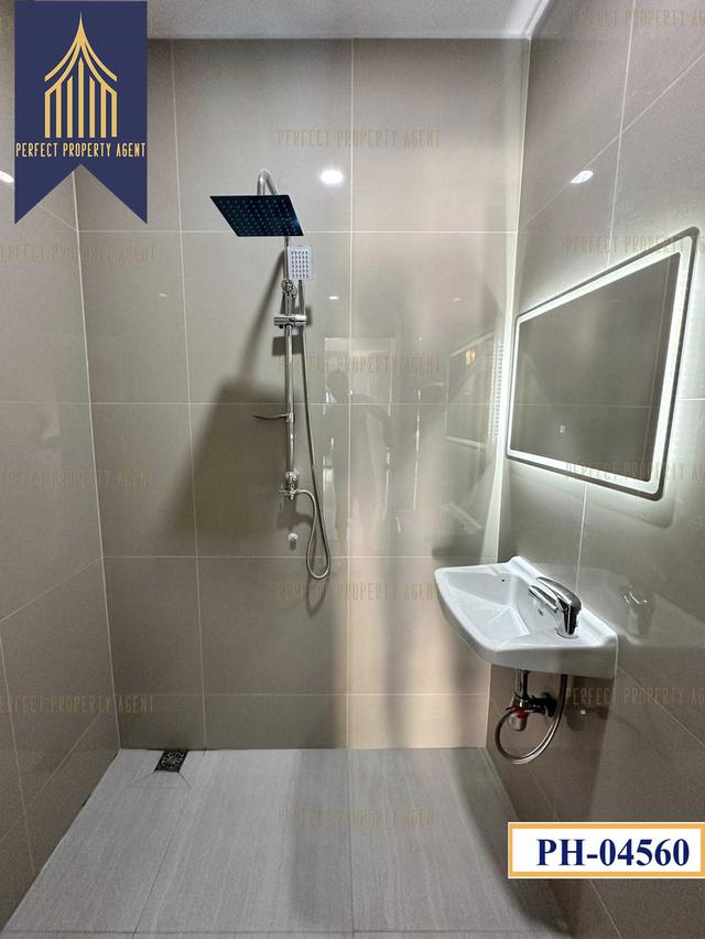 ขายบ้านเดี่ยวหลังมุม ฉัตรแก้ว ซอยเนินพลับหวาน แถมแอร์ เฟอร์นิเจอร์พร้อมเข้าอยู่ 16