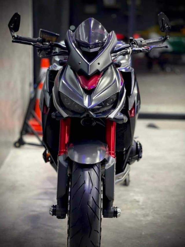 Kawasaki z1000 สีดำเท่ๆ ปี 2022 2
