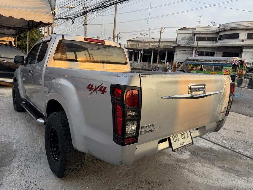 ขายตัด ISUZU D-MAX V-ROSS 2.5 Z 6