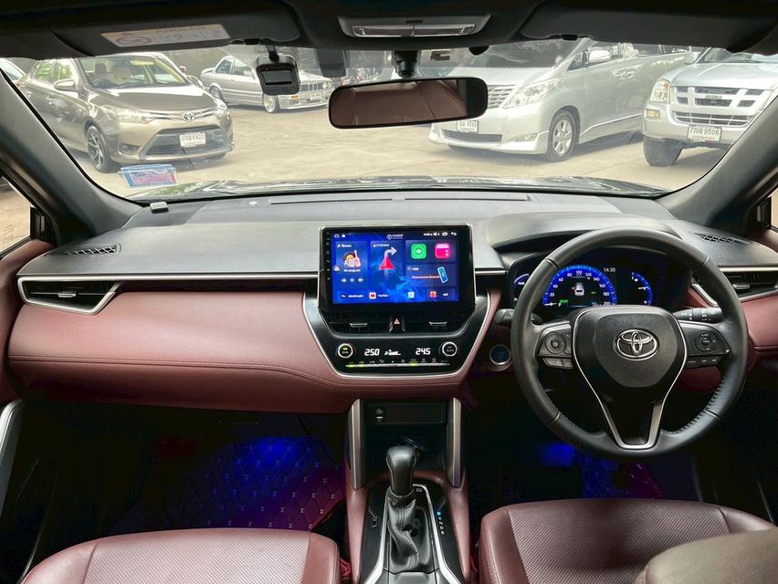 ขาย Toyota Cross 1.8Hybrid ปี22 11