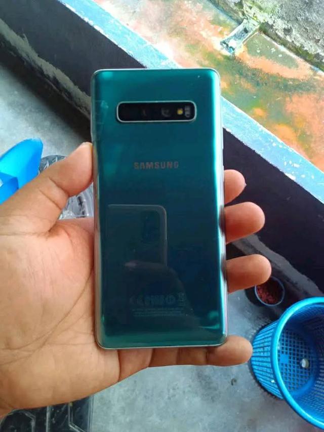 Samsung Galaxy S10+ มือสอง 2