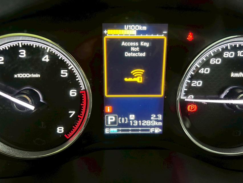 มือเดียวรุ่นพิเศษ (1 ใน 500 คัน) Subaru 2.0I-S ES (4WD)  13