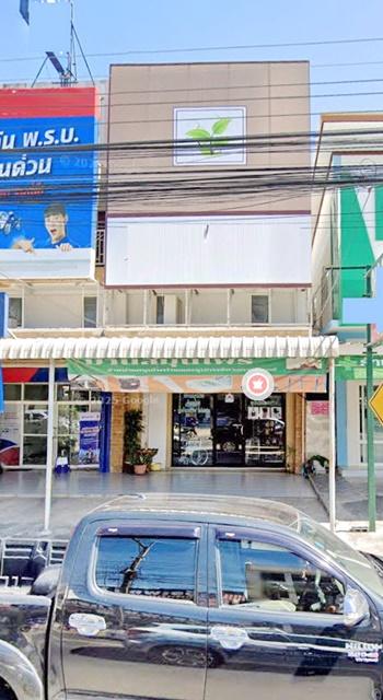 กาฬสินธุ์ อ.กมลาไสย 700 ม. รร.กมลาไสย 700 ม. ทำเลทอง ให้เช่าอาคารพาณิชย์ 3 ชั้น ให้เช่าชั้น 1 พร้อมป้ายโฆษณา 20 ตร.วา. 8 2