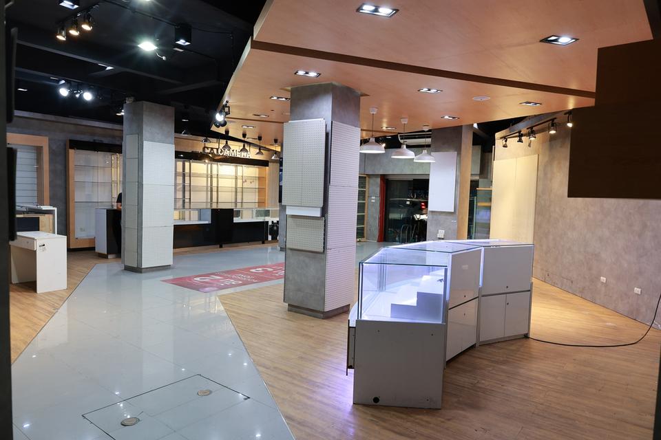 ขายอาคารพาณิชย์ 2 คูหา 5 ชั้น พหลโยธิน – ห้าแยกลาดพร้าว ใจกลาง CBD โซนเหนือ ติด MRT พหลโยธิน 3