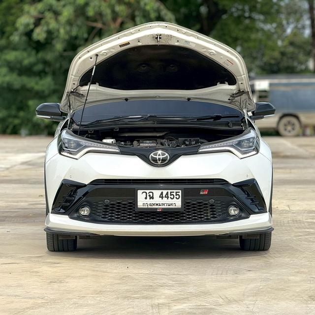 รหัสรถ 12AT4455 TOYOTA C-HR 1.8 Hybrid GR Sport ( White Pearl ) | ปี : 2022 8