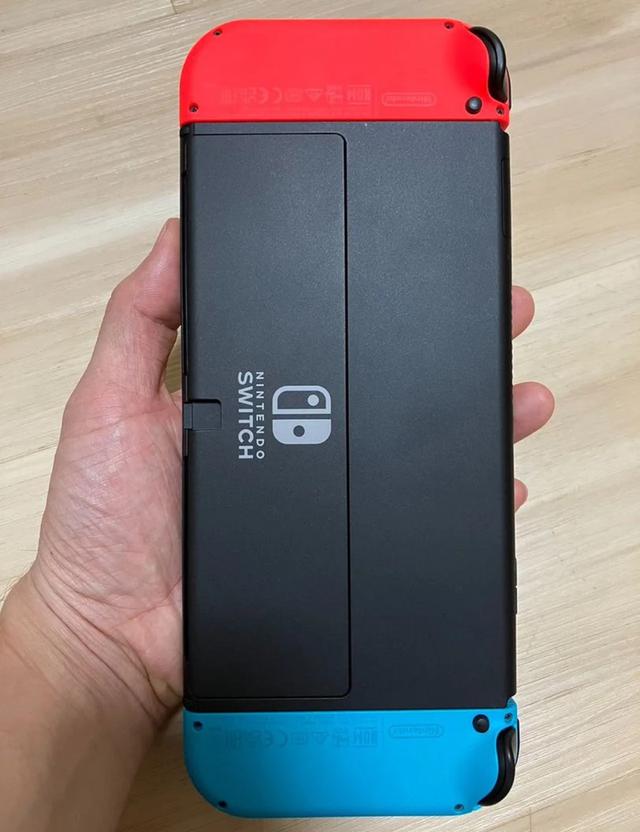 Nintendo Switch OLED ครบเซท 3