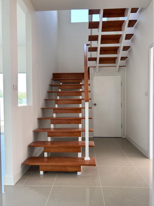 บ้านเดี่ยว แปลงมุม 53 วา 3 นอน 3 น้ำ จอด 2 คันสบายๆ ติดต่อ เล็ก : 0852246165 โทร/ไลน์ ✅ 4