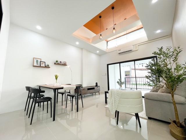 For Sales : Kuku, Town Home @soi patchanee-bang chi liao, 2 Bedrooms, 2 Bathrooms 5