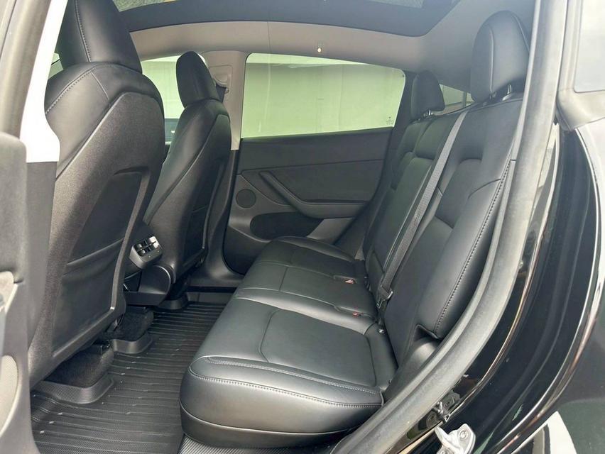 Tesla Model Y Long Range 2023 รถใหม่มากๆ เเถมเเต่งเพิ่มมาอีกเพียบ คุ้มมากๆ 14