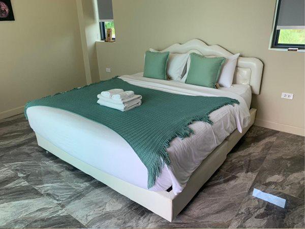 ขายด่วน พูลวิลล่า หัวหิน ประจวบฯ ใกล้ทะเล เดินทางสะดวก 2 ชั้น 3 ห้องนอน ตกแต่งเสร็จเรียบร้อย พร้อมเข้าอยู่ได้ทันที Tel. 0632897879 12