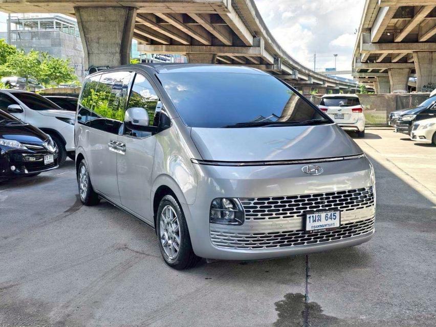รหัสรถ WRT645 Hyundai Staria 2.2 S ปี 2022