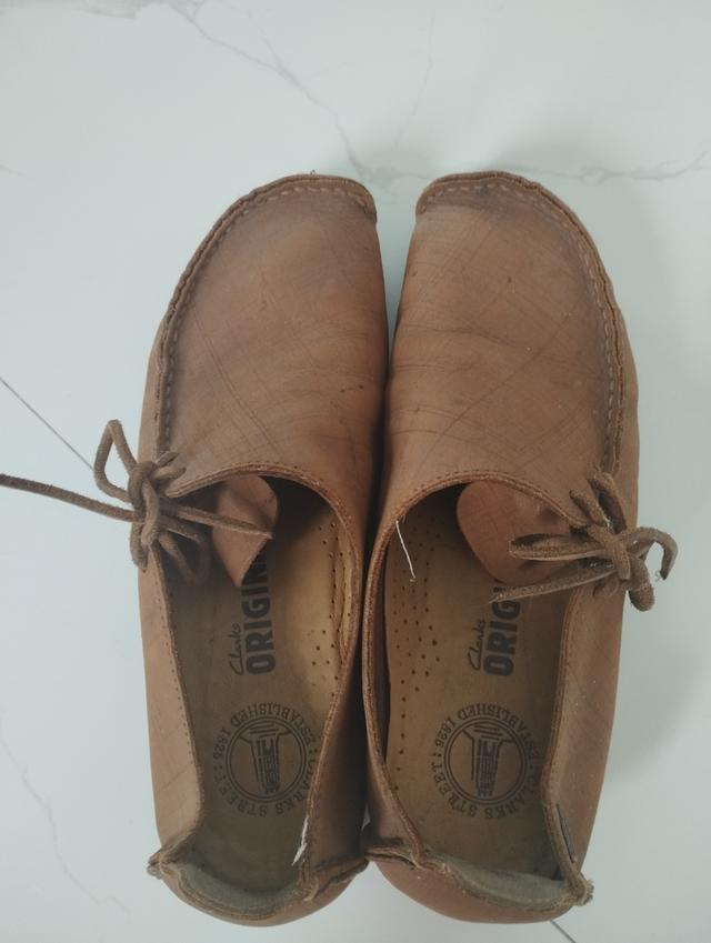 รองเท้ามือสอง Clarks 3