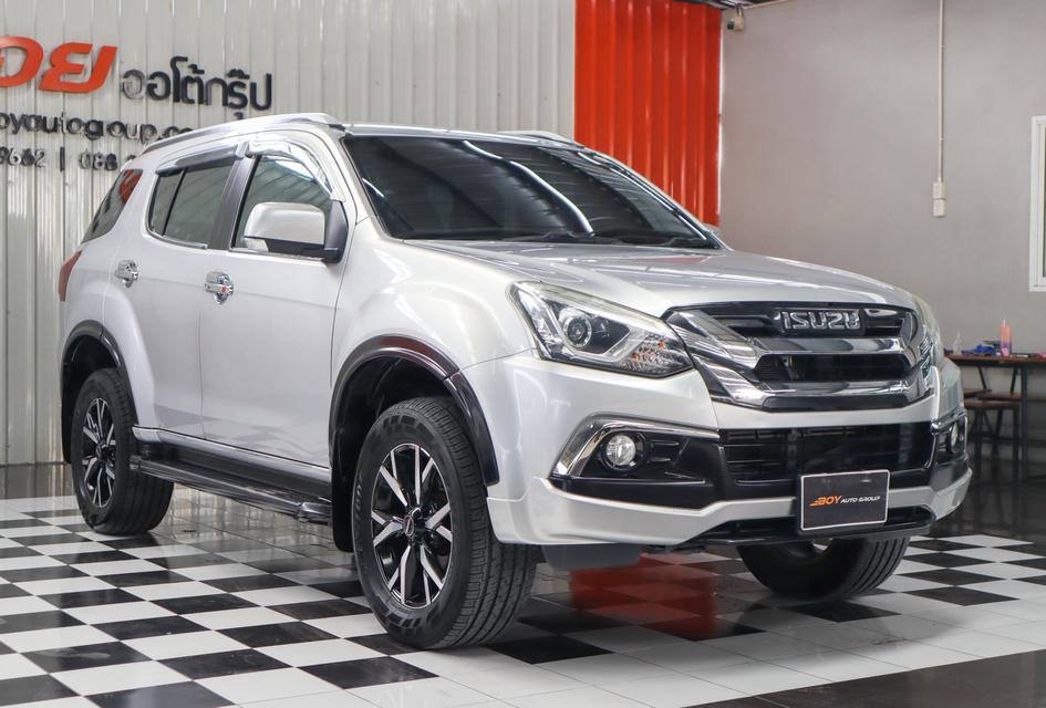 รูป ISUZU MU-X THE ONYX 1.9 DA NAVI (2WD) 2019