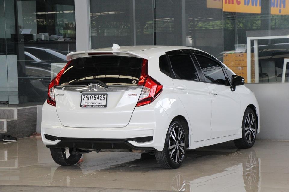 รหัสรถ TKG5425 HONDA JAZZ 1.5 RS ปี 2019