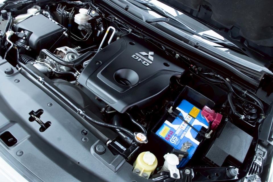 รหัสรถ 2A882 PAJERO SPORT 2.4 GT PREMIUM 4WD 17