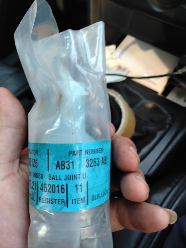 ลูกหมากปีกนกแท้​bt50pro​ ford รูปที่ 2