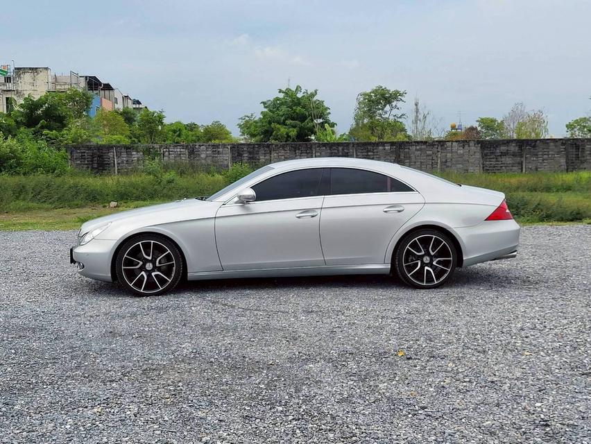 MERCEDES-BENZ CLS350 V6 (W219) 2005 ขายถูก รถหรูสภาพสวยๆ สมรรถนะสูง
