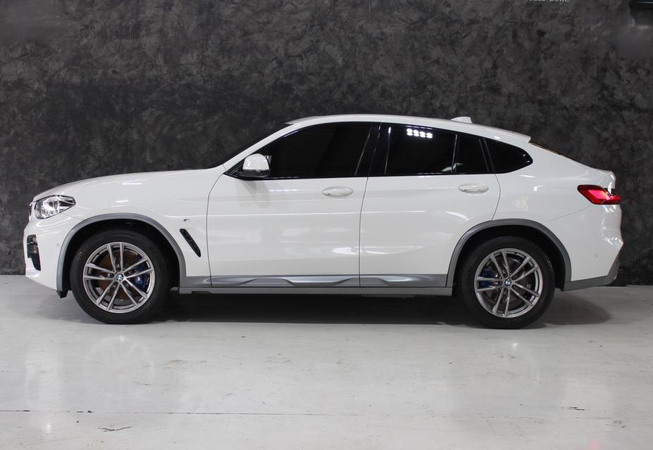รหัสรถ AVA7335 BMW X4 xDrive20d M Sport X (G02) ปี 2021