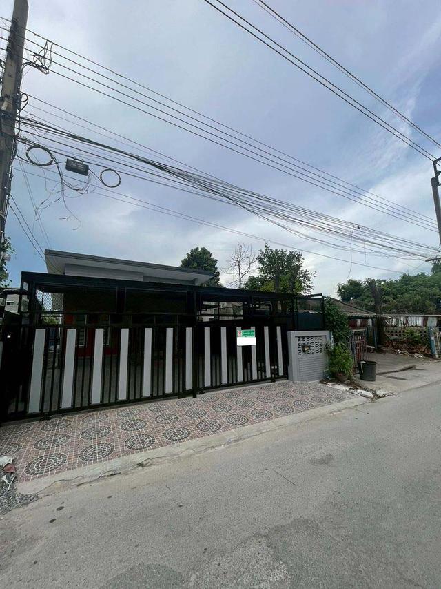 ขาย : บ้านเดี่ยว ชั้นเดียว เนื้อที่ 61 ตรว. หมู่บ้านวนาทิพย์ ถนนประชาร่วมใจ 19