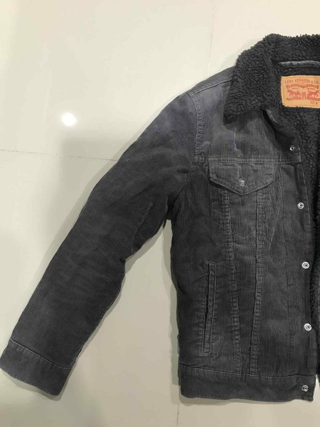 Levi's Premium Men's Sherpa Corduroy Trucker สีดำ รูปที่ 3