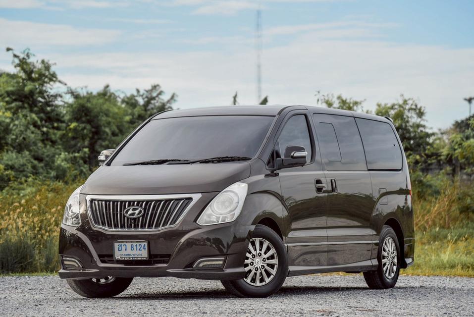 HYUNDAI H-1 Deluxe ปี 2016