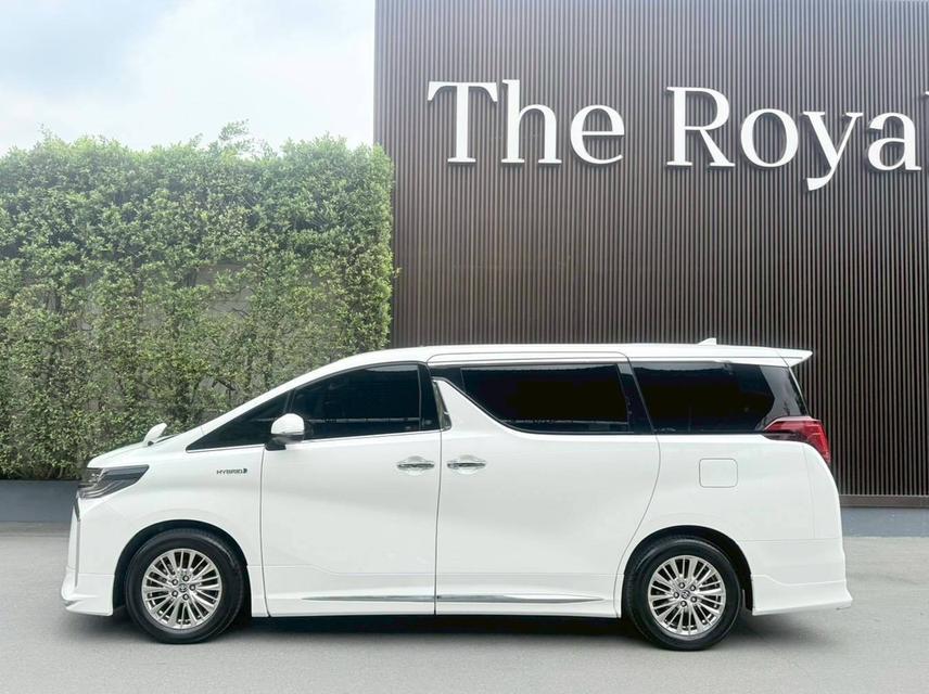TOYOTA ALPHARD 2.5 HYBRID SRC PACKAGE 4WD ปี 2021 สีขาว