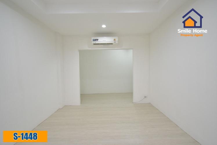 ทาวน์โฮม3ชั้น ซิตี้พาร์ค ศรีนครินทร์45 ใกล้รถไฟฟ้าสายสีเหลือง 14