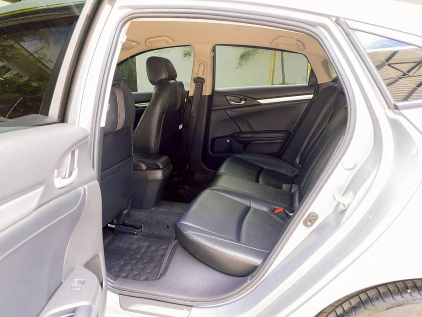 HONDA CIVIC 1.8EL ปี 2019 13