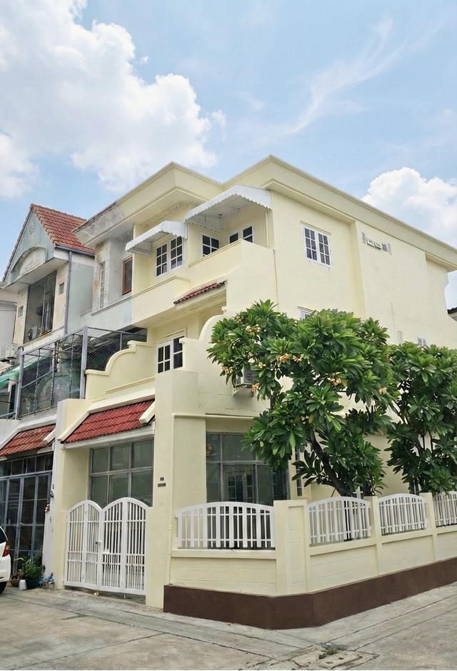 โฮมออฟฟิศห้องมุม โชคชัย4 2