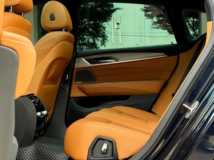 2023 BMW 630I GT MSPORT(LCI) รถมือเดียวออกป้ายแดง รถวิ่งน้อยเพียง 29,500 กม รถเข้าศูนย์ทุกระยะ รถไม่เคยมีอุบัติเหตุครับ รูปที่ 14