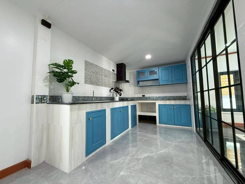 หมู่บ้านเพ็ญศิริ 4 หนองจอก 7