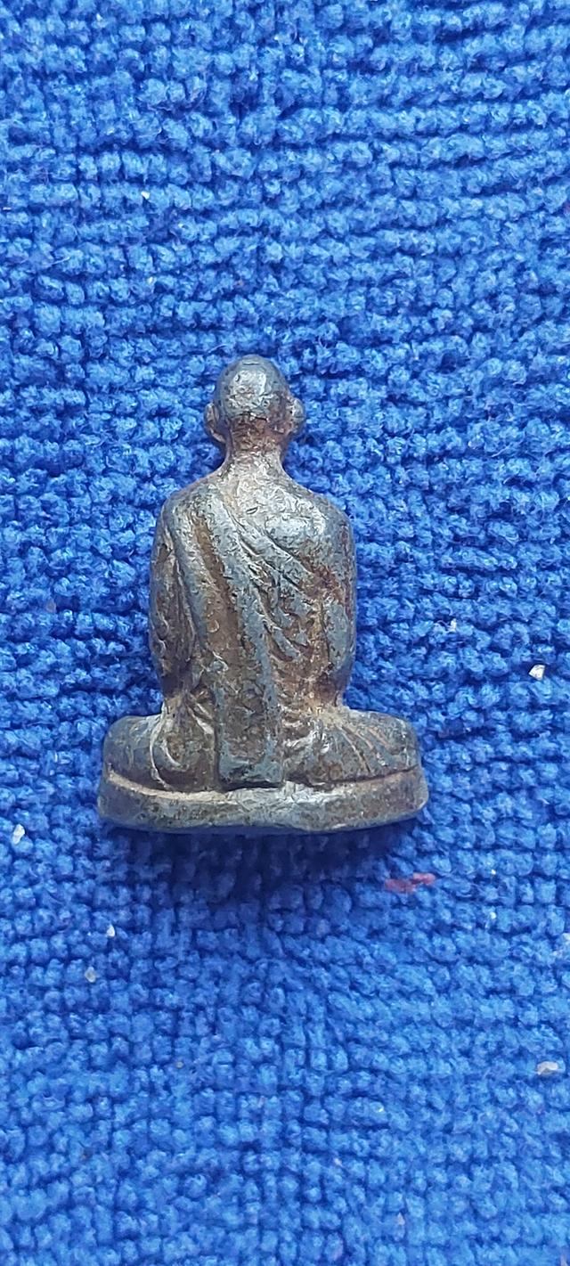 รูปหล่อหลวงพ่อเดิม วัดหนองโพ รูปที่ 4