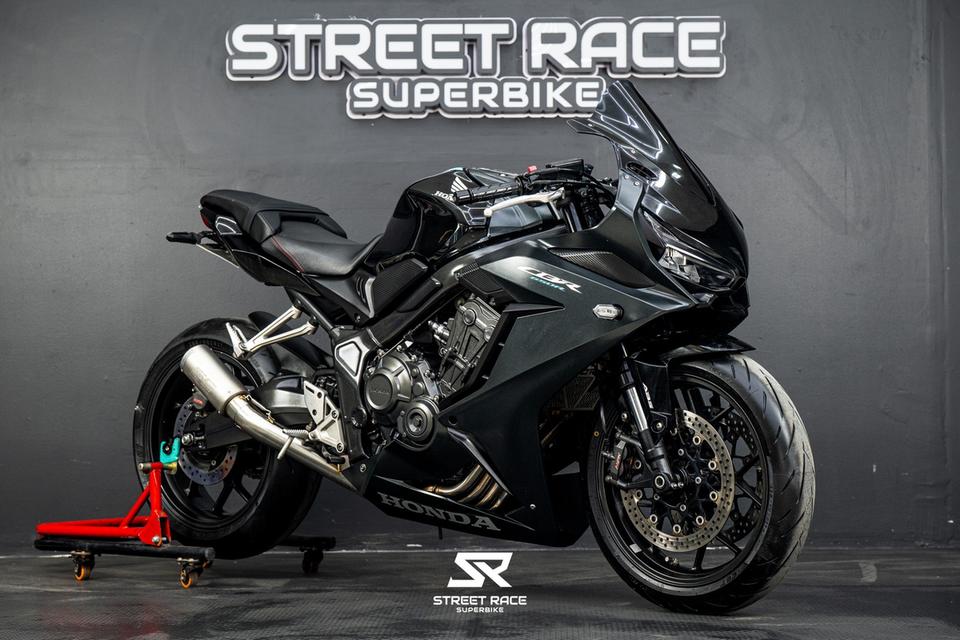 CBR650R 2023 ราคาเงินสด 229,000 บาท