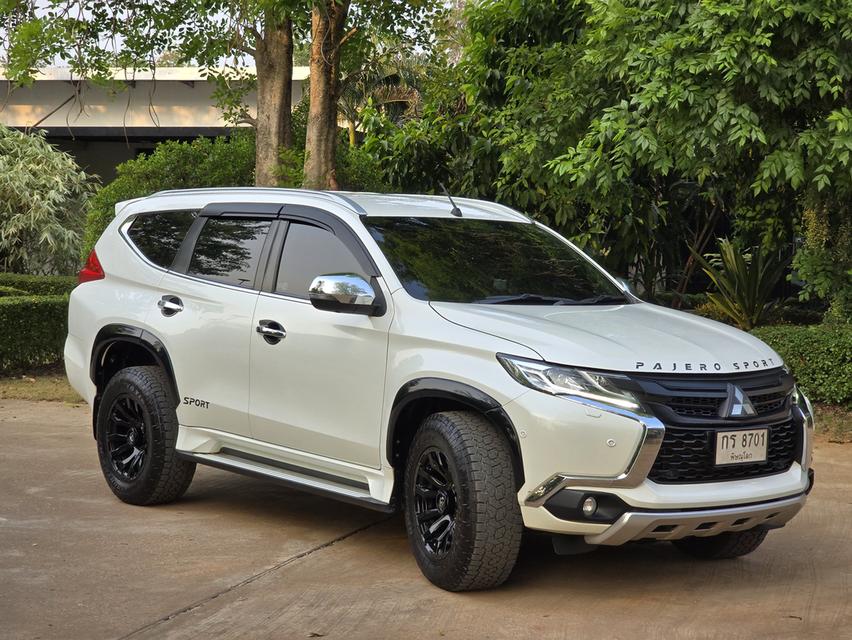 Mitsubishi Pajero Sport 2.4D GT Premium 15
