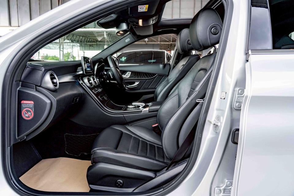 รหัสรถ NP161 รุ่นรถ : BENZ C350e AMGปีรถ : 2017 14