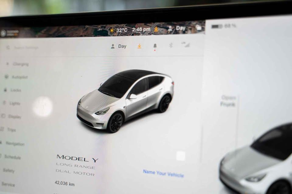 Tesla Model Y Long Range ปี 2023 รถเจ้าของขายเอง  7