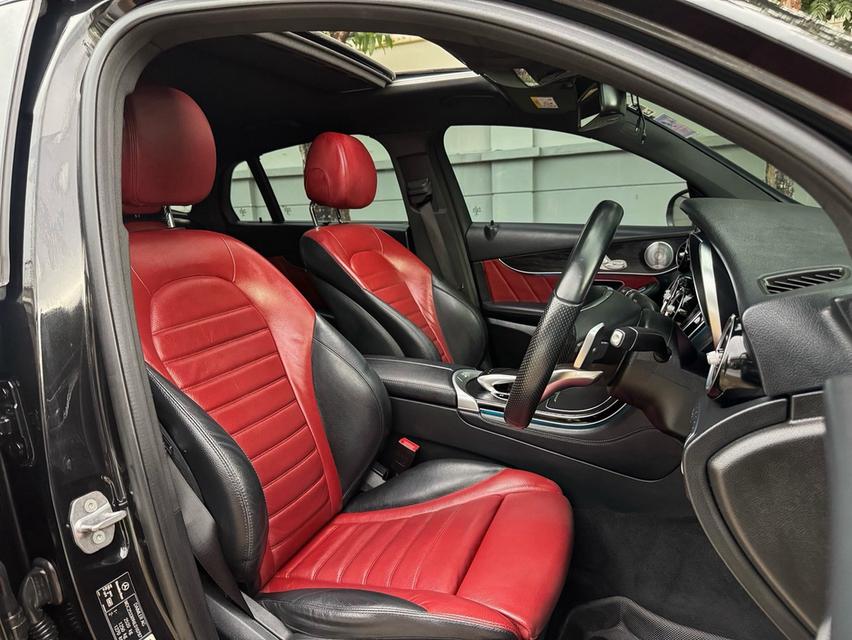 (แจ้งรหัสรถ AVA1919)⭐️ GLC 250d Coupe 4MATIC AMG Plus 2018 ดีเซลล้วน รูปที่ 8